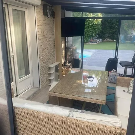 Bas De Avec Piscine Et Jardin Tatil Evi Cagnes-sur-Mer