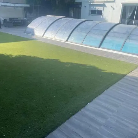 Bas De Independant, Piscine Et Jardin Prives Tatil Evi Cagnes-sur-Mer
